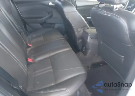 2014 Ford Focus Se from USA, damaged, VIN 1FADP3K20EL180606